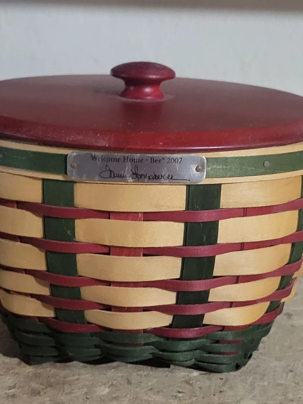 Longaberger Welcome Home Bee Basket With Lid